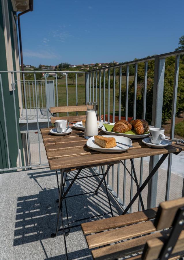 B & Bike Di Ristorante Italia 몸벨로 몬페라토 외부 사진