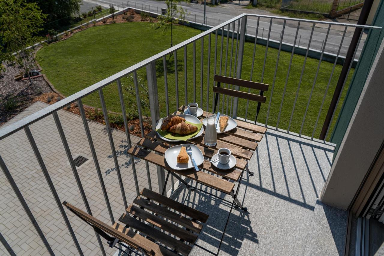 B & Bike Di Ristorante Italia 몸벨로 몬페라토 외부 사진